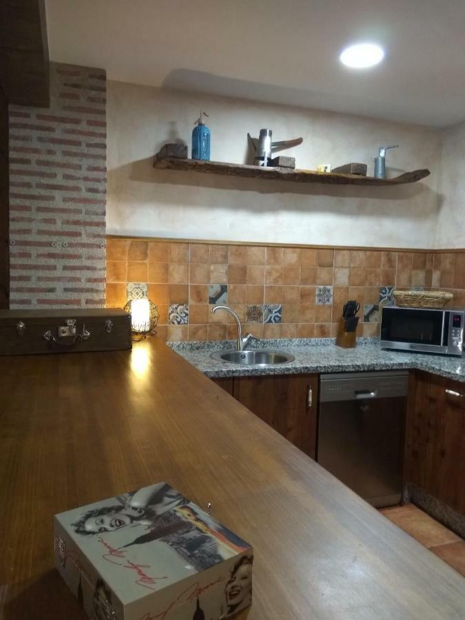 Casa Rural Isabel Villaflores ภายนอก รูปภาพ
