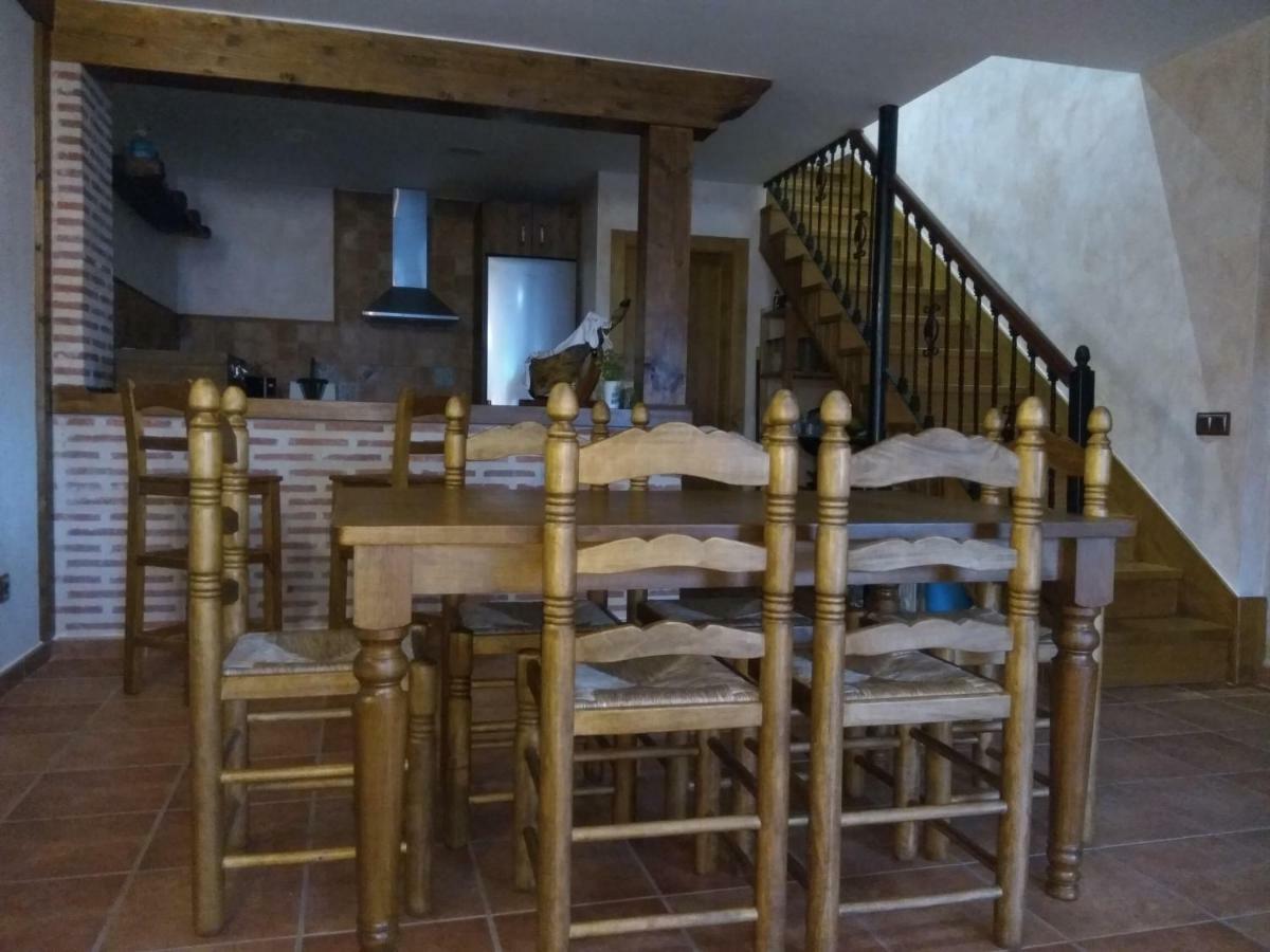 Casa Rural Isabel Villaflores ภายนอก รูปภาพ